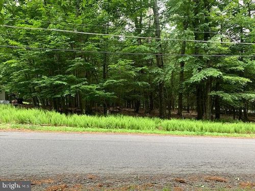 75 Fawnwood Cir, Greentown, PA, 18426 | Card Image