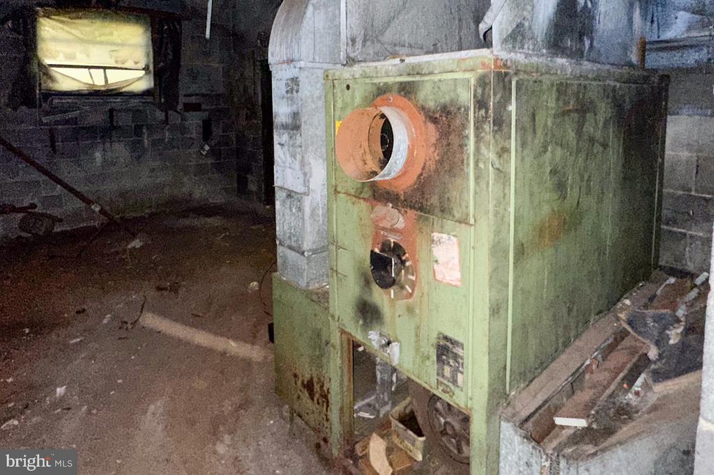 Commercial Sale in CAMDEN 2
