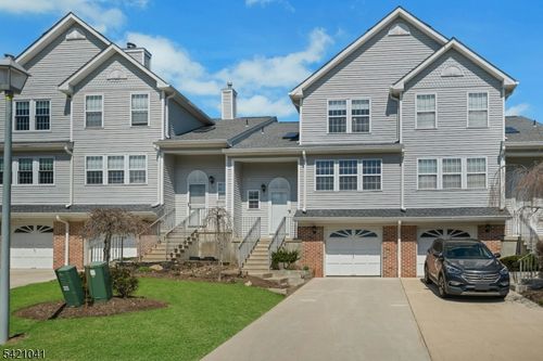 191 Kemper Ct, Hackettstown, NJ, 07840-1679 | Card Image