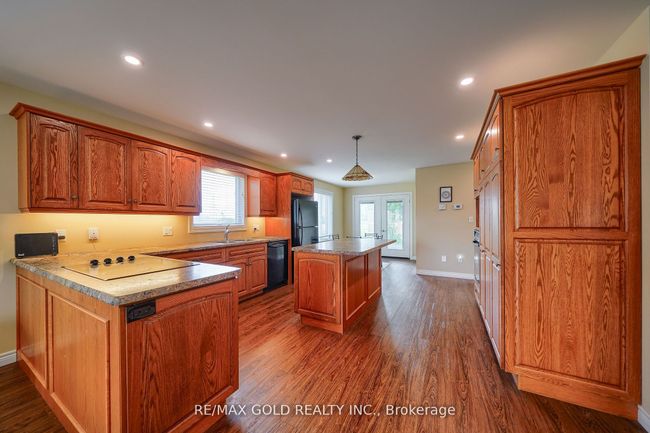A - 12 Clayton St, House attached with 3 bedrooms, 3 bathrooms and 2 parking in Mitchell ON | Image 14
