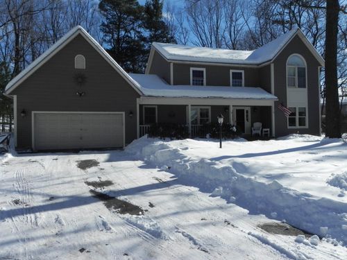 55 Longwood Circle, Colchester, VT, 05446 | Card Image