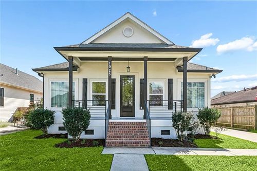 1925 Mehle St, Arabi, LA, 70032-1453 | Card Image