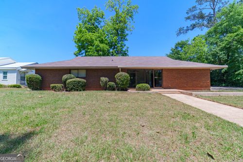 61 Perry Ave, Blakely, GA, 39823-2939 | Card Image