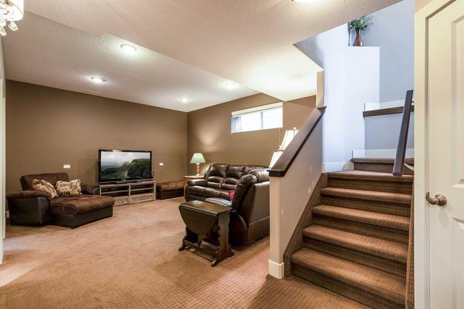 92 Somerset Road Se, Home with 5 bedrooms, 3 bathrooms and 5 parking in Medicine Hat AB | Image 30