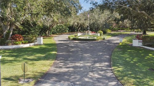 102 Coventry Ln, HAINES CITY, FL, 33844-8800 | Card Image