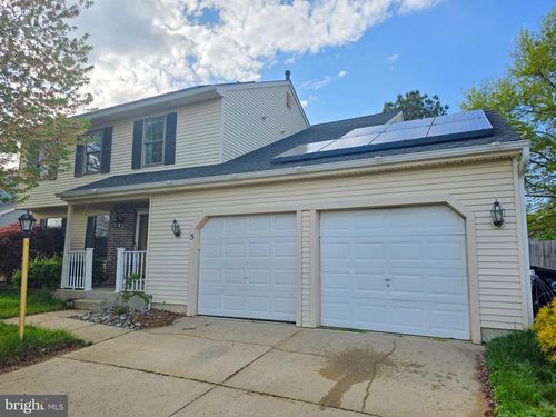 5 Chapel Cir, SICKLERVILLE, NJ, 08081-3904 | Card Image