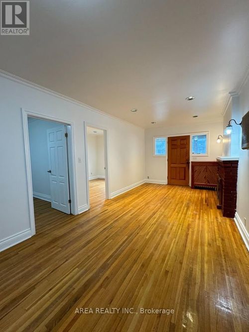 main-39 Rosethorn Ave, Toronto, ON, M6N3K7 | Card Image