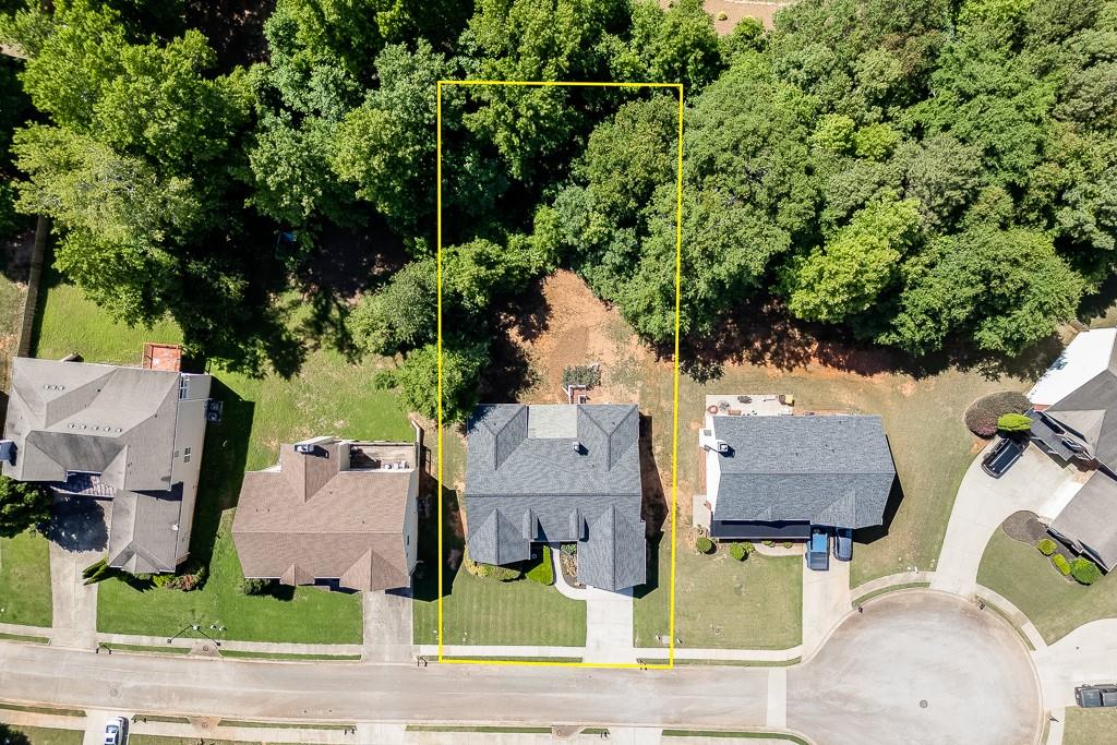 Fern Ct, Hoschton, GA 30548