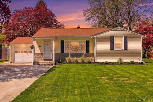 4320 Cameron Dr, Buffalo, NY, 14221-7639 | Card Image
