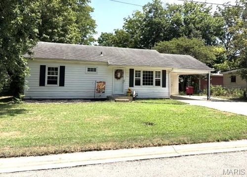 316 Marion Ave, Sikeston, MO, 63801-3742 | Card Image