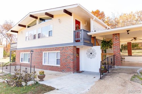 2175 Lone Wolf Dr, Cuba, MO, 65453-9619 | Card Image