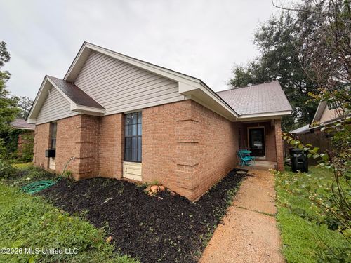 19 Ashland Avenue, Brandon, MS, 39047 | Card Image