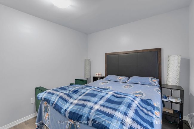 19 Rednor Dr, House attached with 4 bedrooms, 4 bathrooms and 4 parking in Brampton ON | Image 23