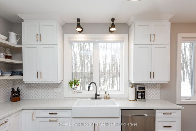 109 Greenwood Dr, House other with 3 bedrooms, 2 bathrooms and 8 parking in Bonfield ON | Image 17
