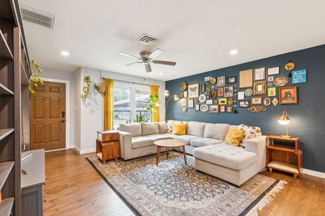 5029 Jerri Ln, House other with 3 bedrooms, 2 bathrooms and null parking in Haltom City TX | Image 7