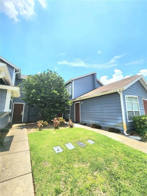 221 Caribbean Dr, DAVENPORT, FL, 33897-3930 | Card Image
