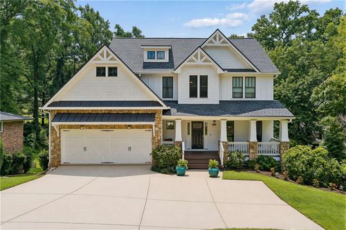 960 Church St Se, Smyrna, GA, 30080-3567 | Card Image