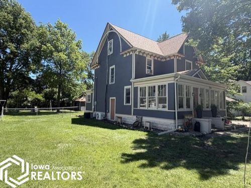 105 5th St S, Humboldt, IA, 50548-2026 | Card Image
