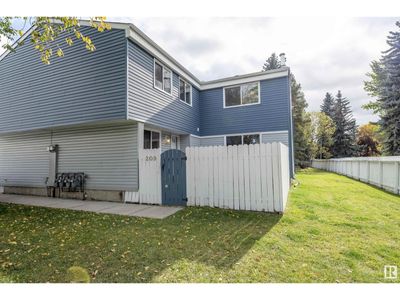 209 - 14707 53 Ave Nw, Townhouse with 3 bedrooms, 2 bathrooms and null parking in Edmonton AB | Image 3