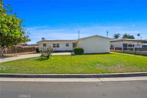 12262 Morrie Ln, Garden Grove, CA, 92840-2926 | Card Image