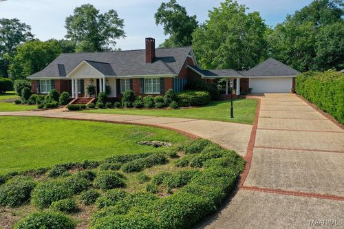 122 Wilson Ave, Grove Hill, AL, 36451-3206 | Card Image