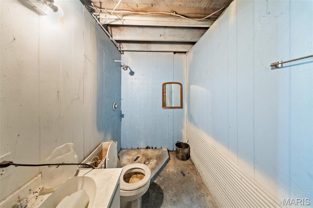 Residential in Davisville 5