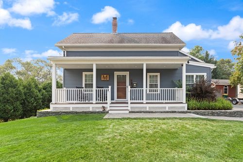 12 Garden St, Woburn, MA, 01801-4009 | Card Image