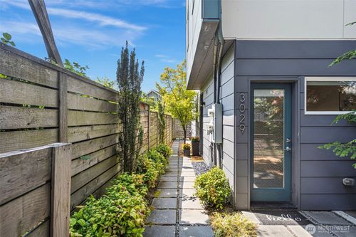3029 Beacon Ave, Seattle, WA, 98144-5853 | Card Image