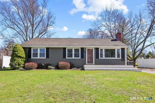 7 Farmstead Ln, Ellington, CT, 06029-4242 | Card Image