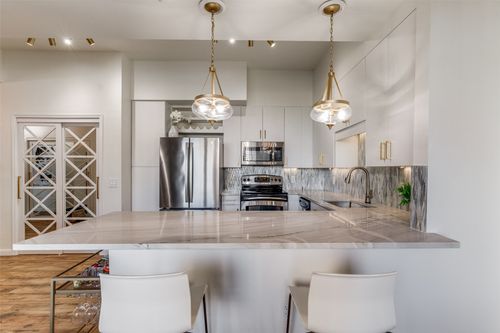 apt-719-3225 Turtle Creek Blvd, Dallas, TX, 75219-5463 | Card Image