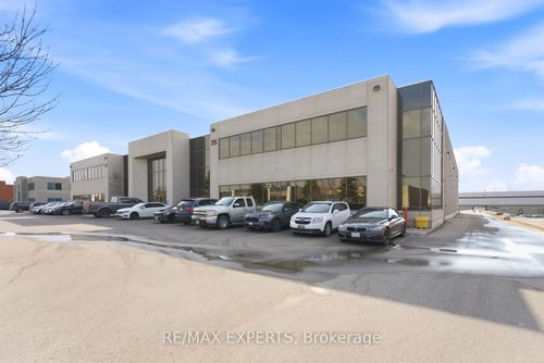 35 Romina Dr, Concord, ON, L4K4Z9 | Card Image