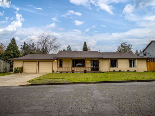 6015 Se Alder Hill Loop, Milwaukie, OR, 97267-1833 | Card Image