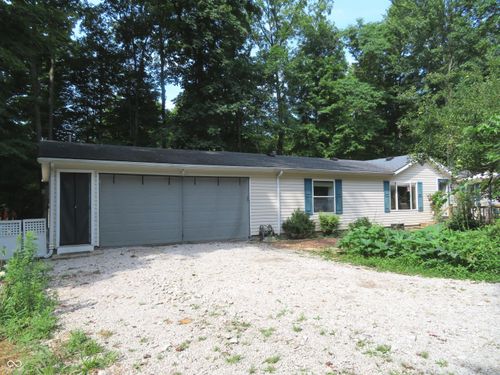 10599 W Hickory Ct, Quincy, IN, 47456-9490 | Card Image