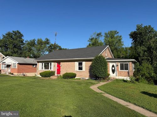 5700 Allentown Pike, Reading, PA, 19605-9231 | Card Image