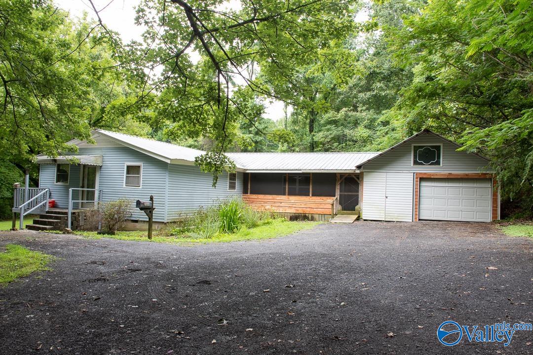 Baker Mountain Rd, Grant, AL 35747