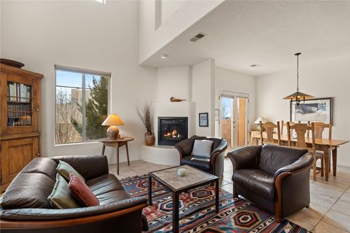 97 Johnson Mesa, Santa Fe, NM, 87508-4805 | Card Image