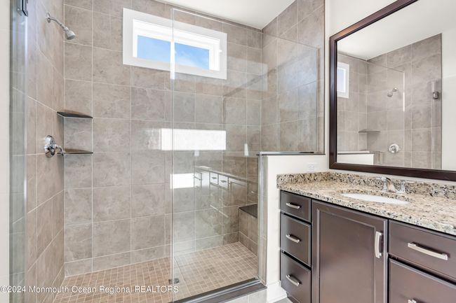 6 Augustus Dr, Condo with 4 bedrooms, 4 bathrooms and null parking in Middletown NJ | Image 15