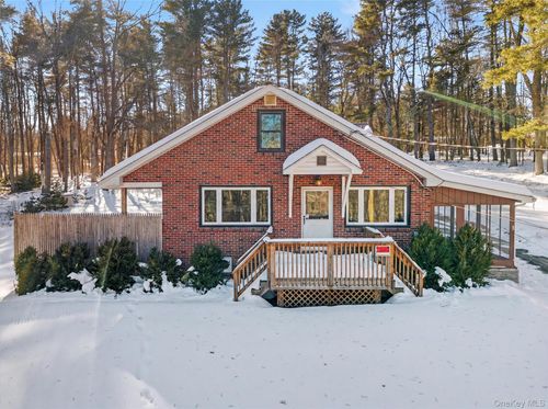 52 Luxton Lake Rd, Narrowsburg, NY, 12764-6307 | Card Image