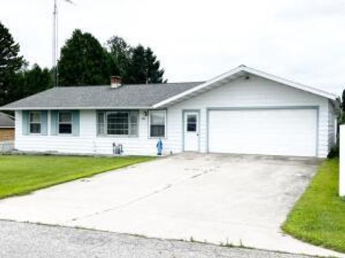 3305 Whistle Lane, Two Rivers, WI, 54241 | Card Image