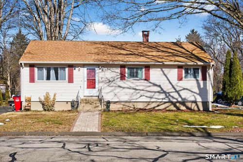 7 Dove Dr, Meriden, CT, 06451-3709 | Card Image