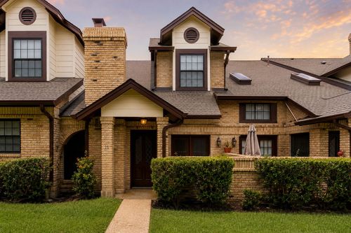 11-10819 Crown Colony Dr, Austin, TX, 78747-1633 | Card Image