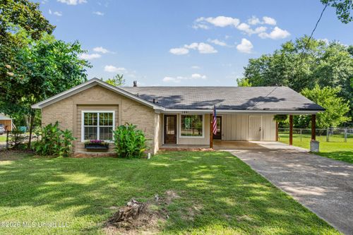108 E Mclaurin Street, Sardis, MS, 38666 | Card Image
