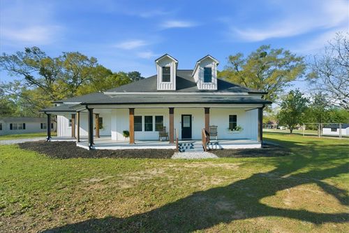 511 W Broad St, IVA, SC, 29655-9772 | Card Image