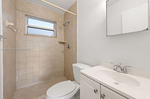 apt-4-1124 Nw 2nd St, Fort Lauderdale, FL, 33311-8951 | Card Image