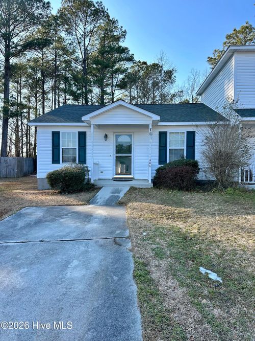 406 Winners Cir N, Jacksonville, NC, 28546-9541 | Card Image