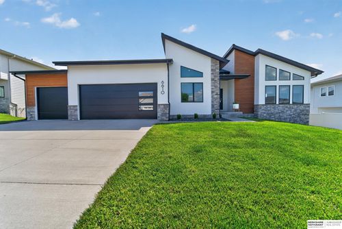 6610 S 209th St, Elkhorn, NE, 68022-2982 | Card Image