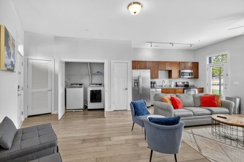 105-1700 Belcourt Ave, Nashville, TN, 37212-3727 | Card Image