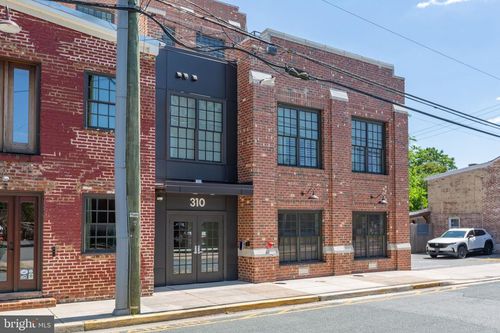 403-310 Frederick St, FREDERICKSBURG, VA, 22401-6054 | Card Image