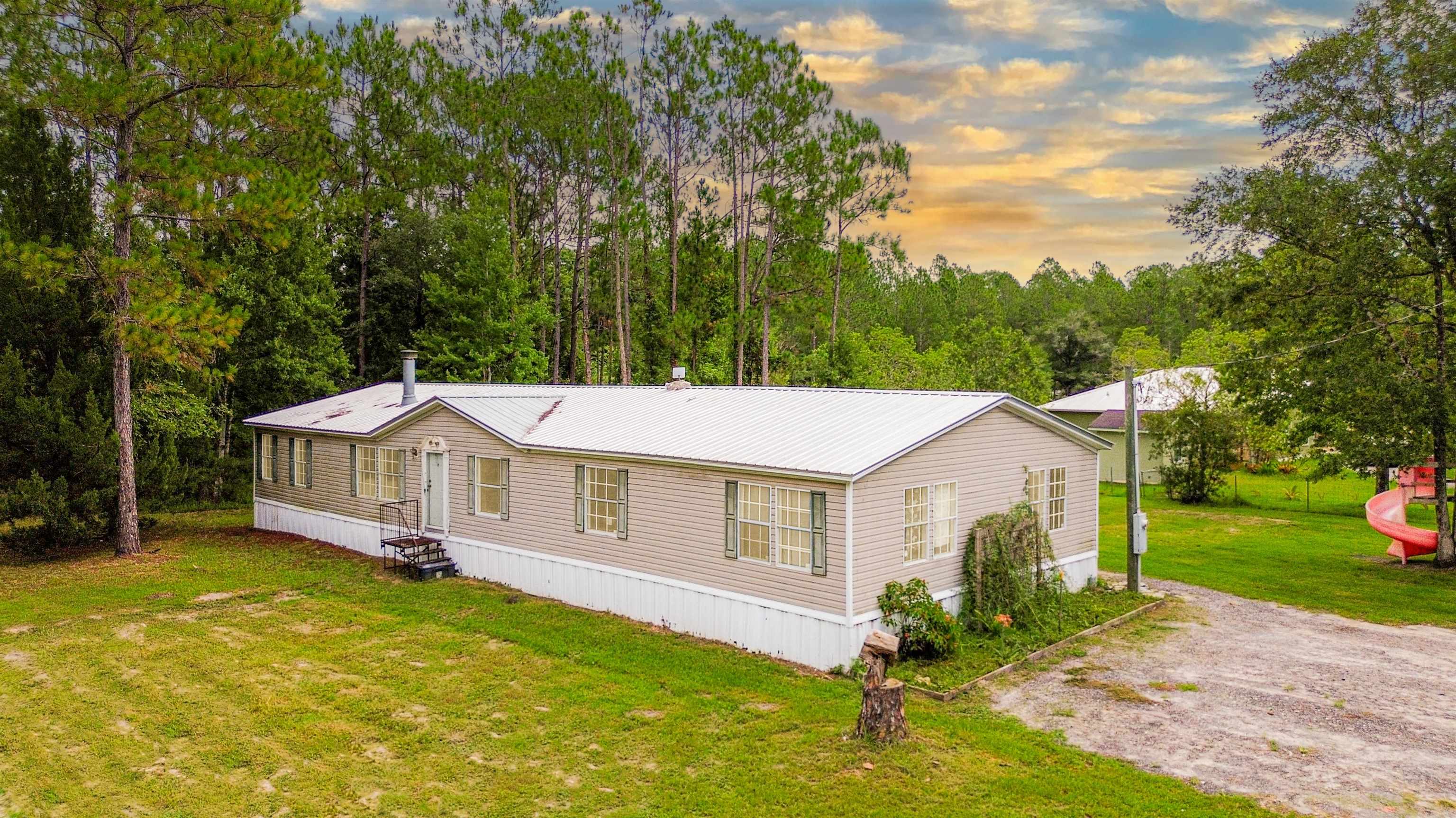 Joyce St, Hastings, FL 32145