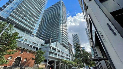 3506-99 Broadway Ave, Toronto, ON, M4P0E3 | Card Image